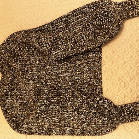 Zara sweater - Picture 2 of 3